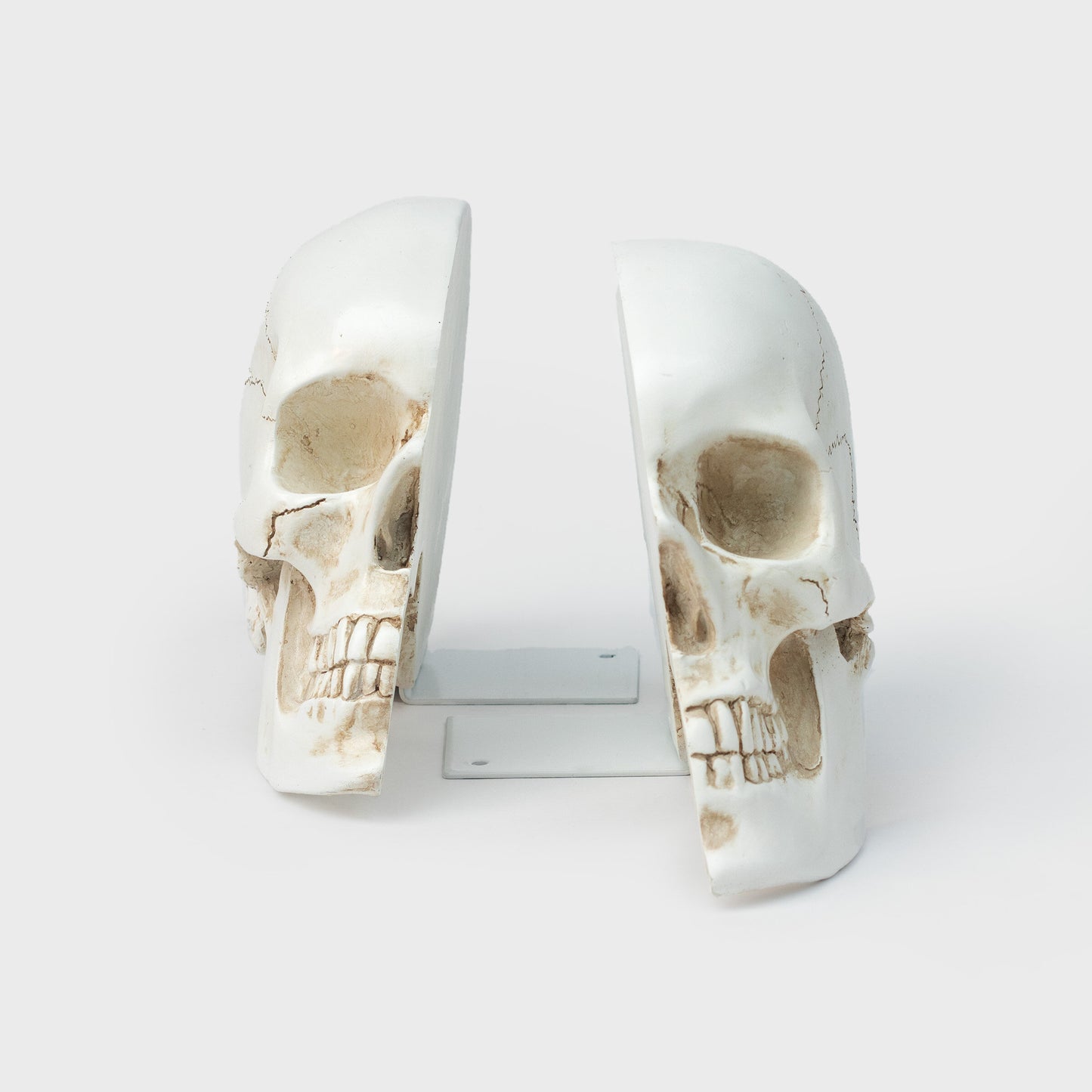 Suck UK: Skull Bookends